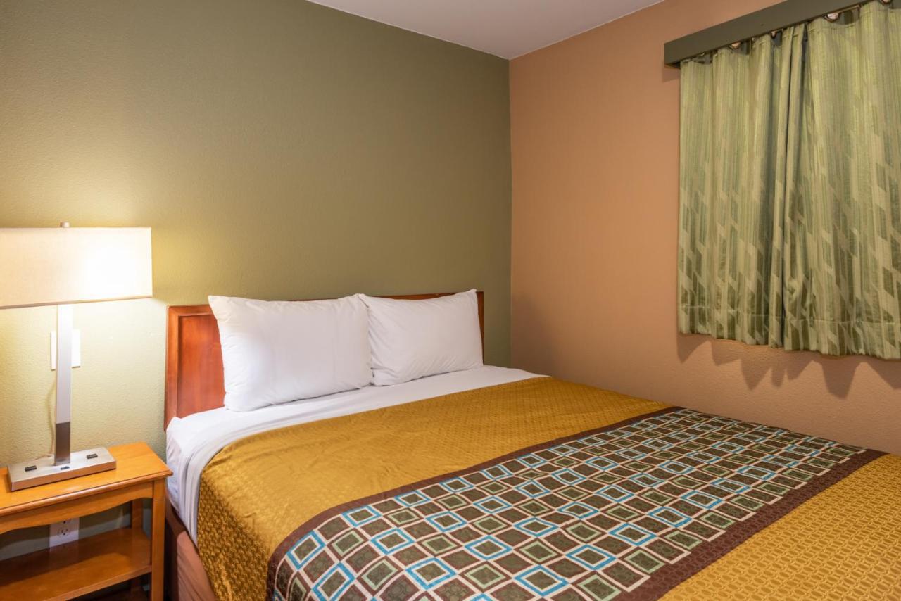 Town Motel Форкс Екстериор снимка