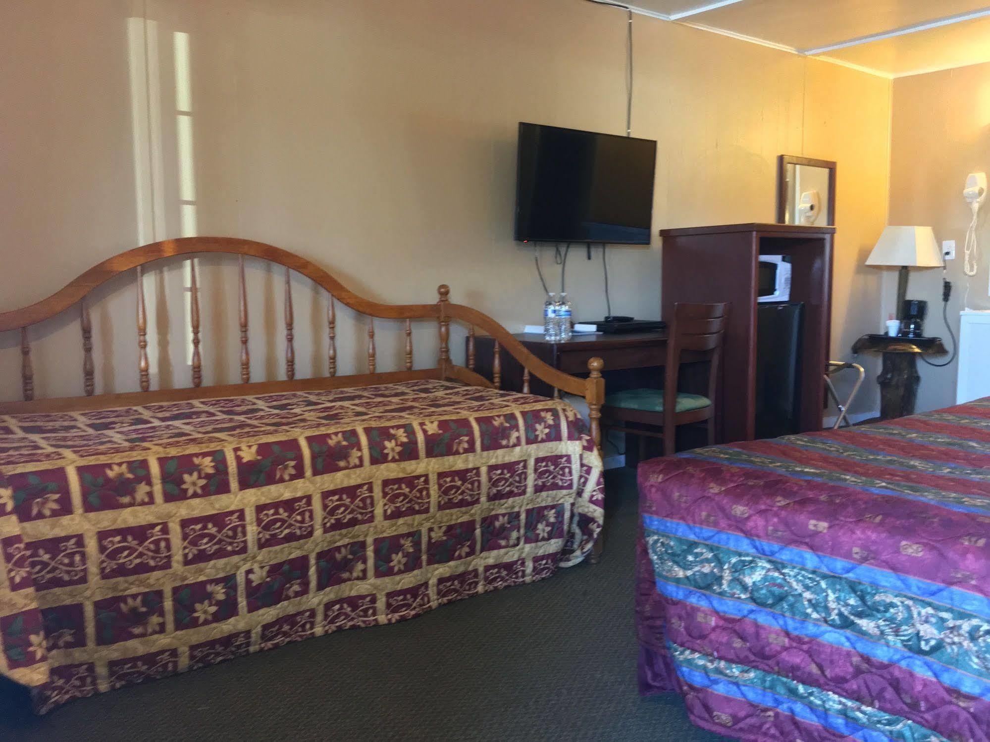 Town Motel Форкс Екстериор снимка